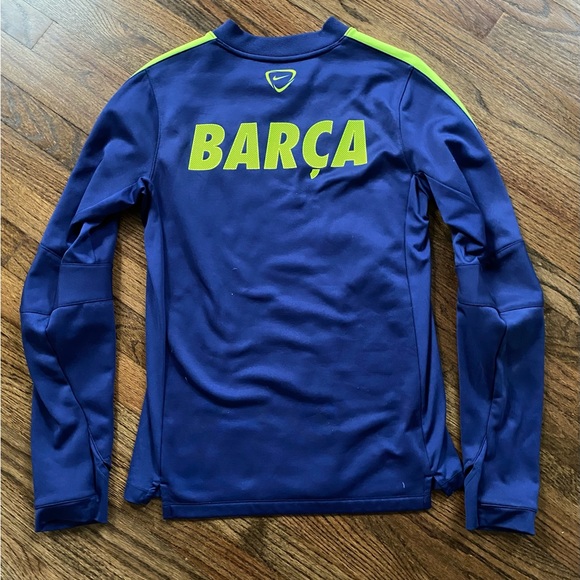 Nike FC Barcelona Therma Fit Training Shirt Size Small - Picture 2 of 3